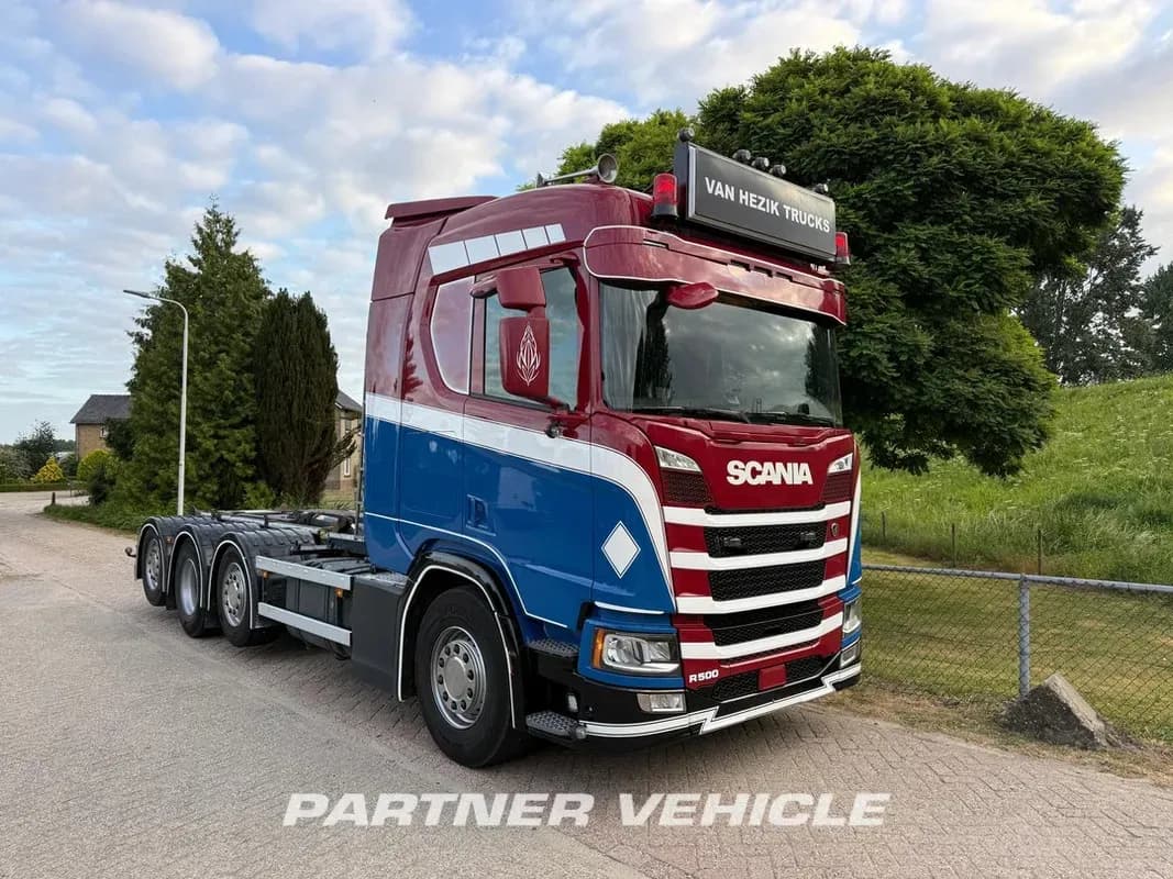 Vehicle media 2